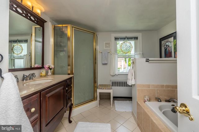 1034 - 1040 TWIN COUNTY RD, Honey Brook, PA 19344