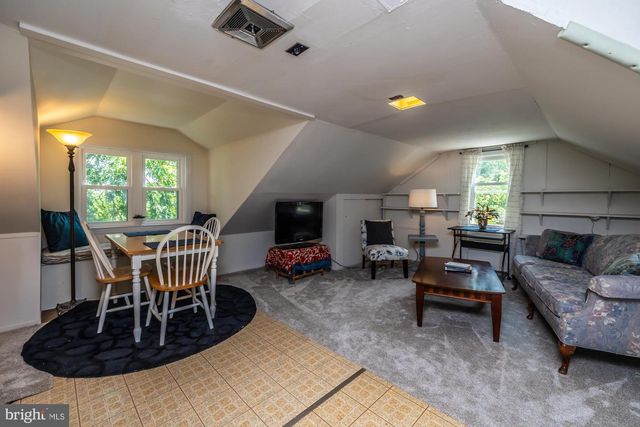 1034 - 1040 TWIN COUNTY RD, Honey Brook, PA 19344