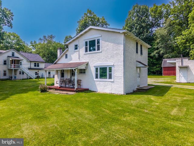 1034 - 1040 TWIN COUNTY RD, Honey Brook, PA 19344