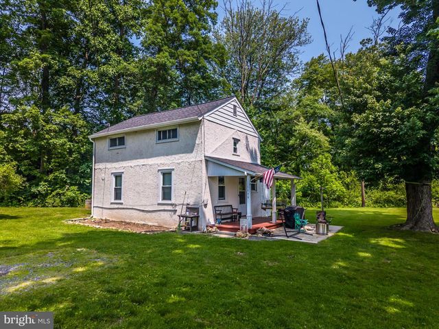 1034 - 1040 TWIN COUNTY RD, Honey Brook, PA 19344