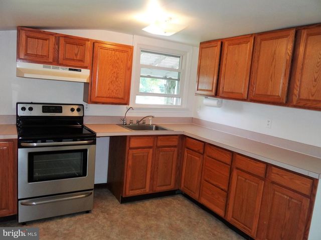1034 - 1040 TWIN COUNTY RD, Honey Brook, PA 19344