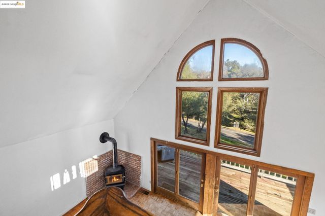 20734 Hemlock St, Groveland, CA 95370