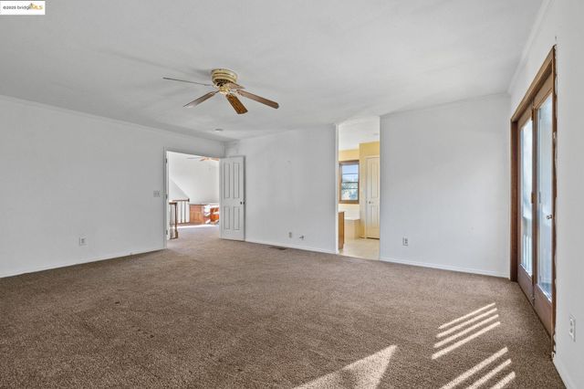 20734 Hemlock St, Groveland, CA 95370