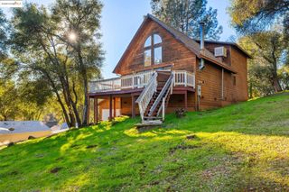 20734 Hemlock St, Groveland, CA 95370