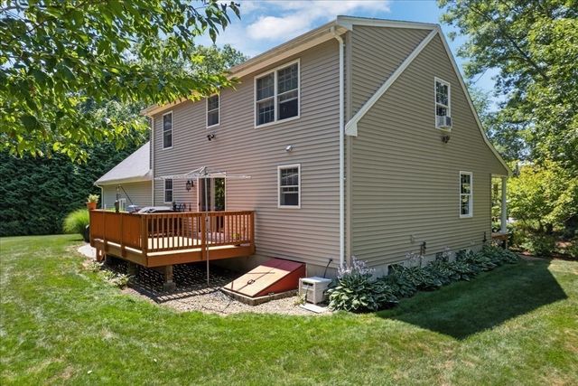 29 Junction Cirlce, Attleboro, MA 02703