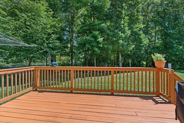 29 Junction Cirlce, Attleboro, MA 02703