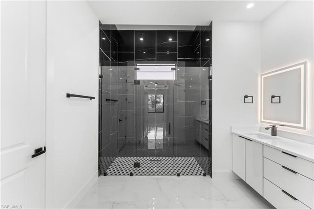 3414 W Gator CIR, Cape Coral, FL 33909