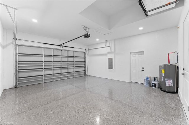 3414 W Gator CIR, Cape Coral, FL 33909