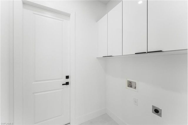 3414 W Gator CIR, Cape Coral, FL 33909