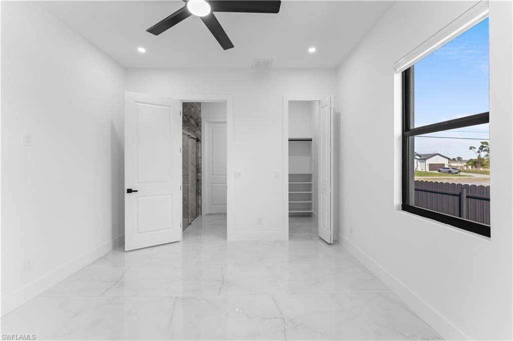 Image 22 of property listing at 3414 W Gator CIR, Cape Coral, FL 33909
