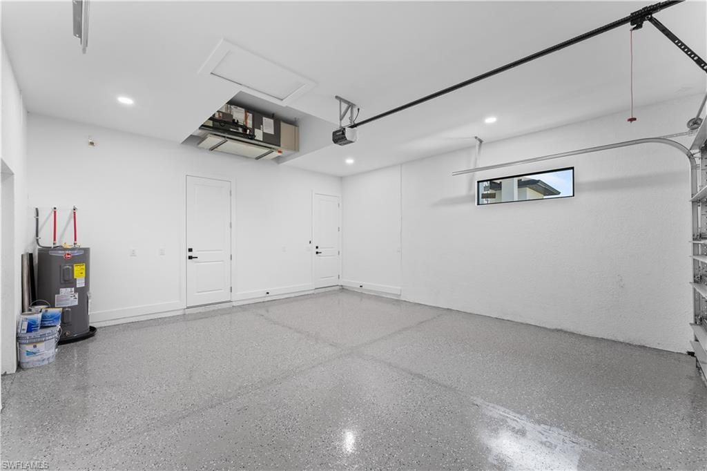 Image 27 of property listing at 3414 W Gator CIR, Cape Coral, FL 33909