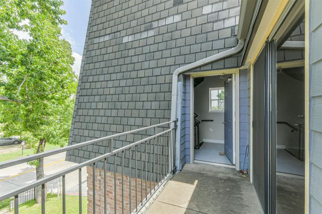 9003 Gaylord Street 11, Houston, TX 77024