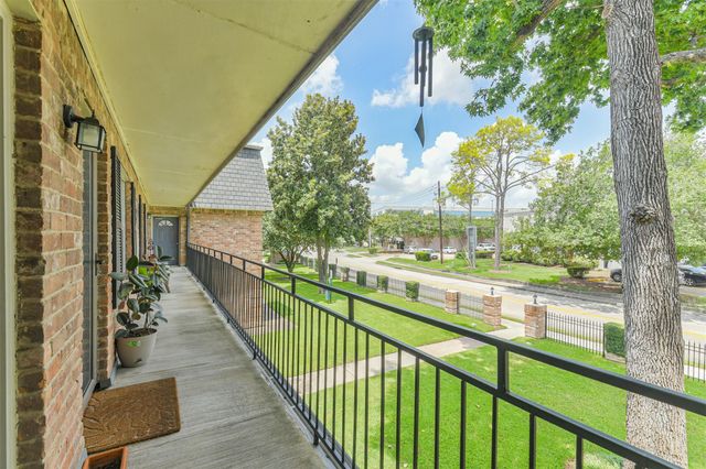 9003 Gaylord Street 11, Houston, TX 77024