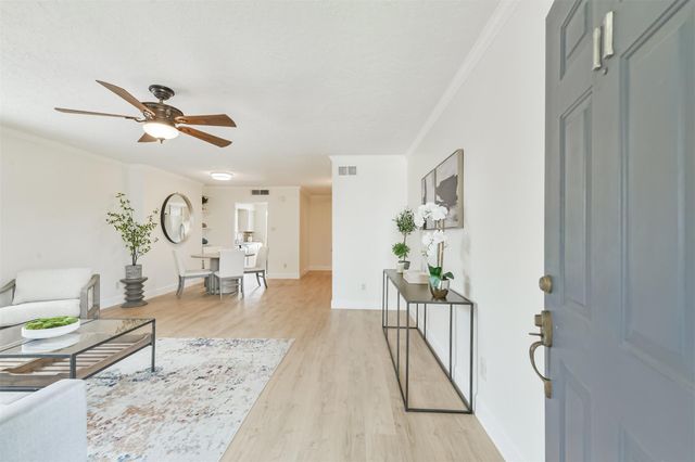 9003 Gaylord Street 11, Houston, TX 77024