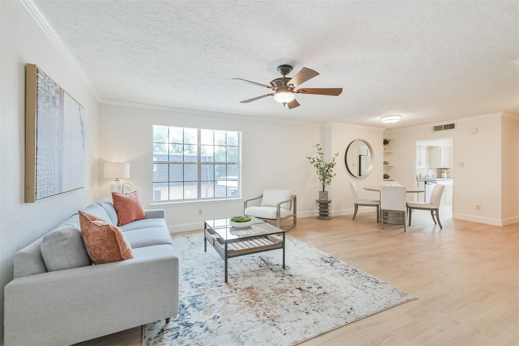 9003 Gaylord Street 11, Houston, TX 77024