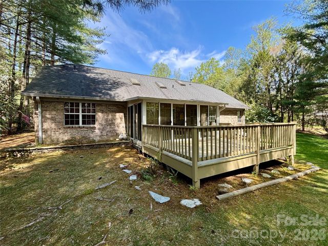 3011 N Essex Court, Hendersonville, NC 28791