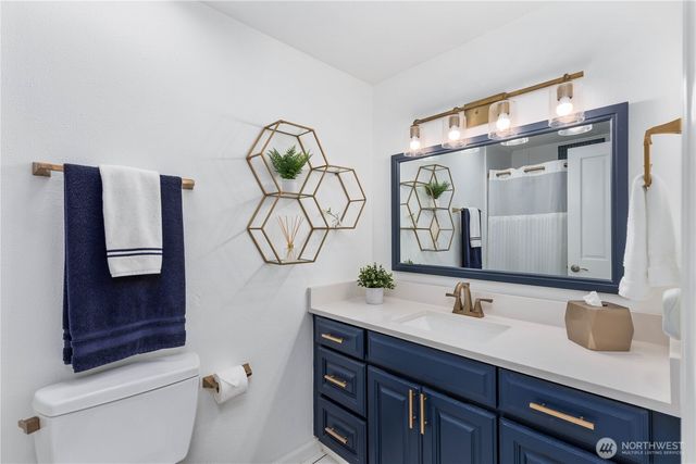 2610 211th Avenue E, Lake Tapps, WA 98391