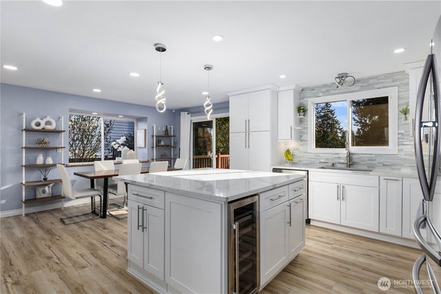 2610 211th Avenue E, Lake Tapps, WA 98391