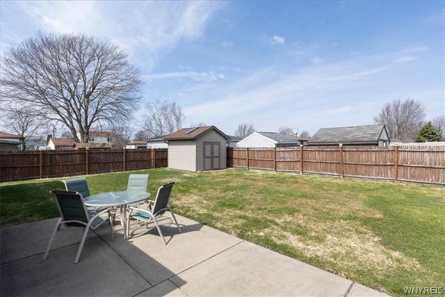 278 North Seine Drive, Cheektowaga, NY 14227