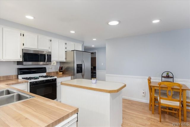 278 North Seine Drive, Cheektowaga, NY 14227