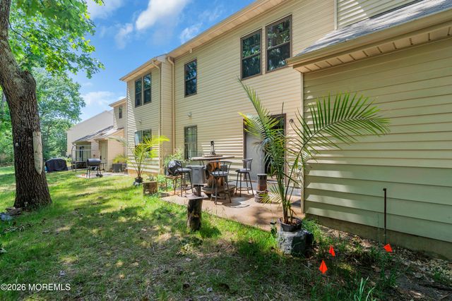 405 Geranium Court, Jackson, NJ 08527