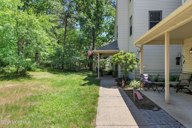 405 Geranium Court, Jackson, NJ 08527