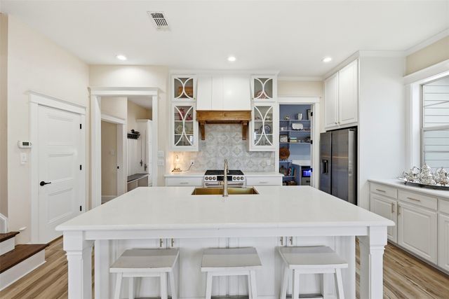 108 Dove Meadow Lane, Glen Rose, TX 76043