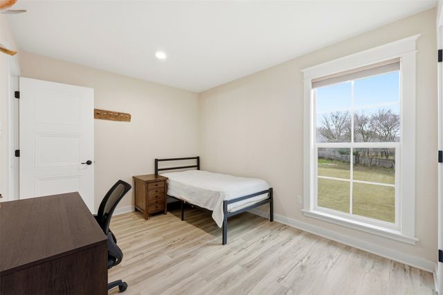 108 Dove Meadow Lane, Glen Rose, TX 76043