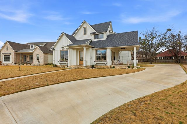 108 Dove Meadow Lane, Glen Rose, TX 76043