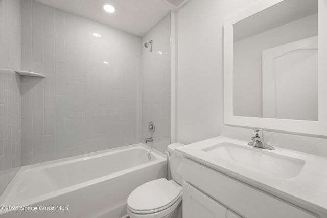 928 Talplin Street SE, Palm Bay, FL 32909