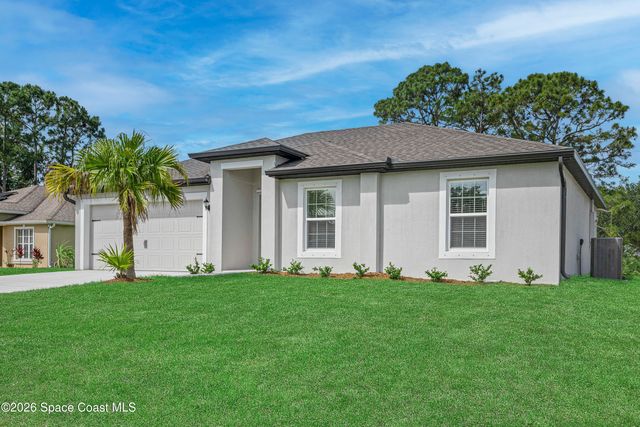 928 Talplin Street SE, Palm Bay, FL 32909