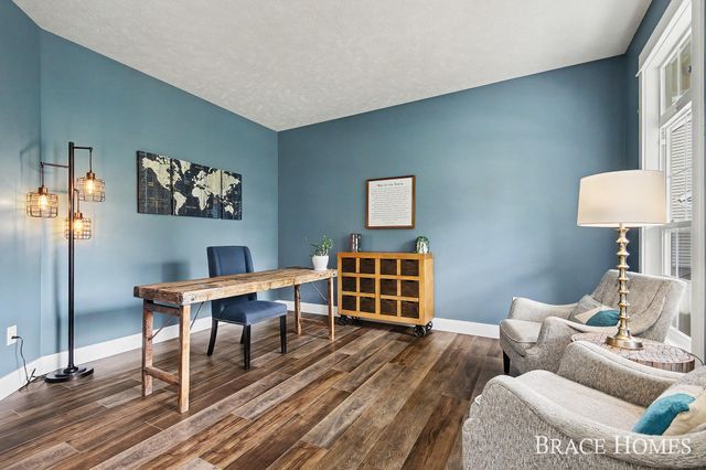 3726 Atwater Hills Court NE, Grand Rapids, MI 49525