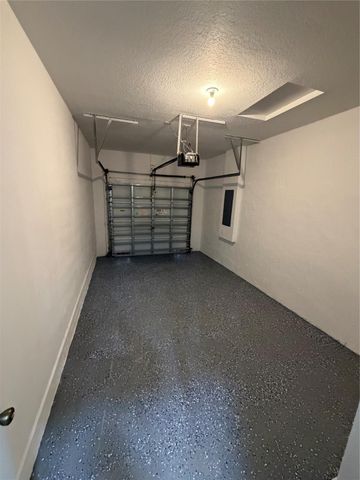 5473 NW 90th Avenue, Sunrise, FL 33351