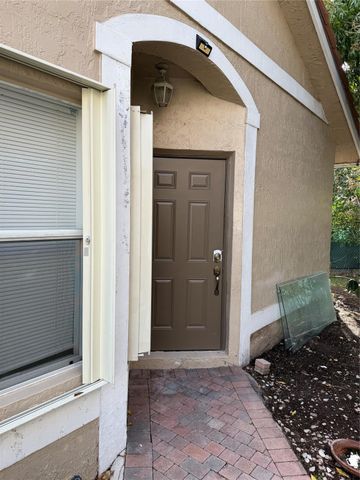 5473 NW 90th Avenue, Sunrise, FL 33351