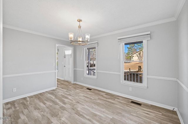 999 Flintwood Road, Fayetteville, NC 28314