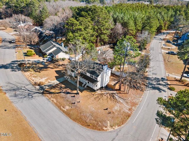 999 Flintwood Road, Fayetteville, NC 28314