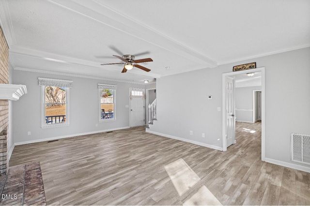 999 Flintwood Road, Fayetteville, NC 28314