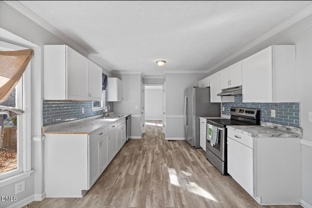 999 Flintwood Road, Fayetteville, NC 28314