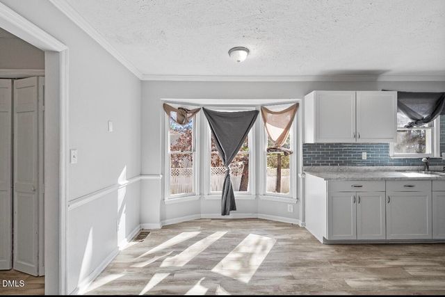 999 Flintwood Road, Fayetteville, NC 28314