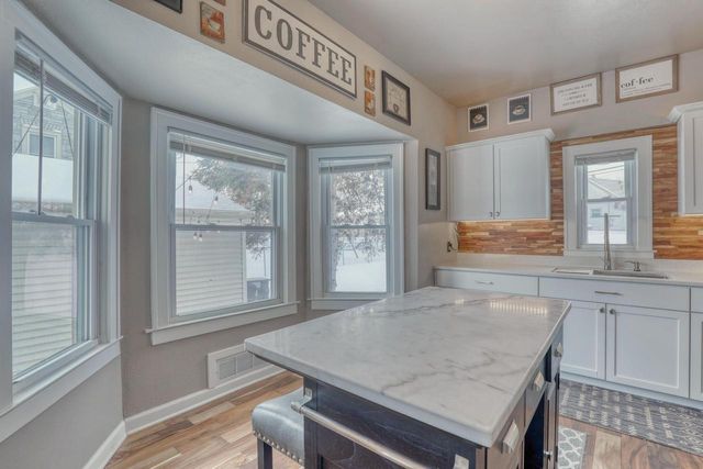 3533 S 44th STREET, Greenfield, WI 53220