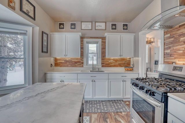 3533 S 44th STREET, Greenfield, WI 53220