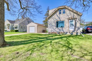 3533 S 44th STREET, Greenfield, WI 53220