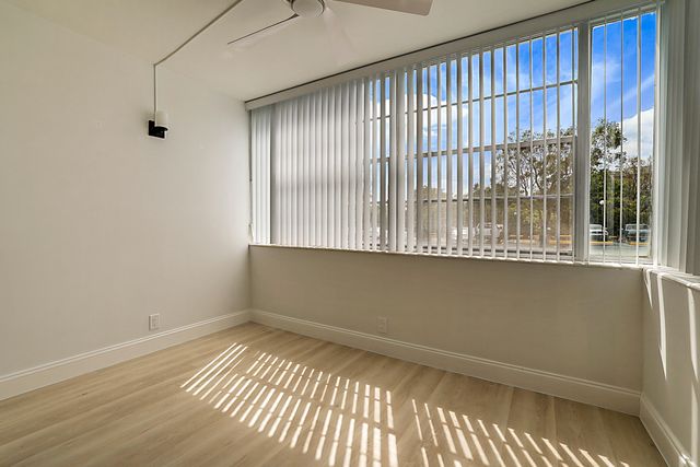 3100 Holiday Springs Boulevard 111, Margate, FL 33063