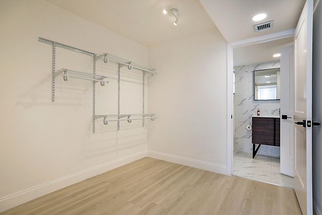 3100 Holiday Springs Boulevard 111, Margate, FL 33063