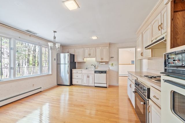 4 Northway, Lynnfield, MA 01940