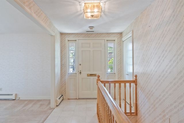 4 Northway, Lynnfield, MA 01940