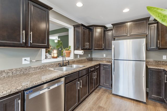 2610 Alex Overlook Way, Clarksville, TN 37043