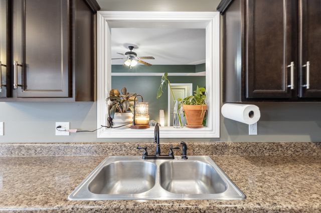 2610 Alex Overlook Way, Clarksville, TN 37043