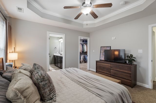 2610 Alex Overlook Way, Clarksville, TN 37043