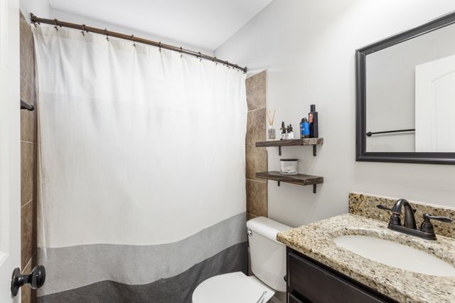 2610 Alex Overlook Way, Clarksville, TN 37043